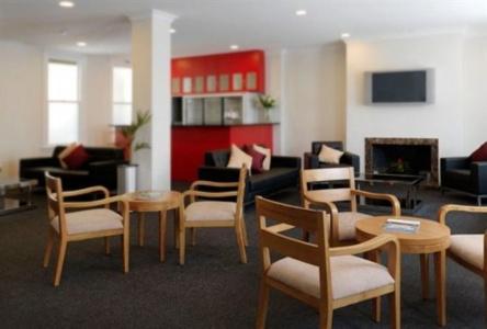 Ramada by Wyndham, City Center - 26