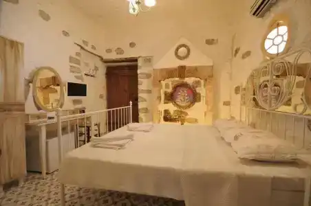 Afet Hanim Konagi - 48