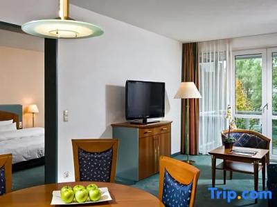 Ramada by Wyndham Weimar - 68