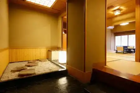 Yoshidaya Sannokaku - 80