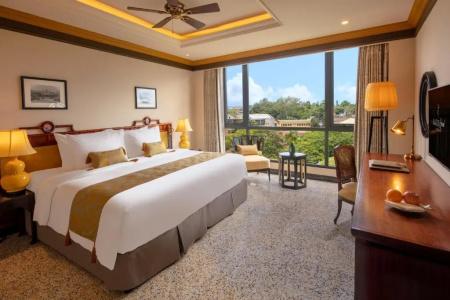 Silk Path Grand Hue - 43