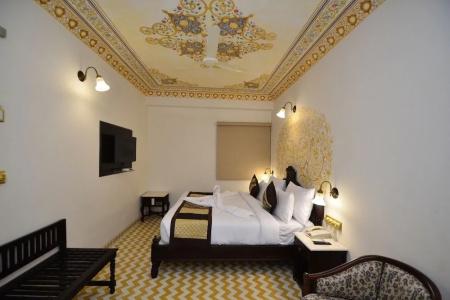 Nirbana Palace - A Heritage and Spa - 80