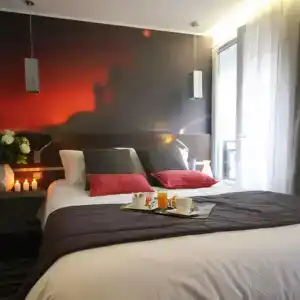 Hôtel Lumières Montmartre Paris - 17