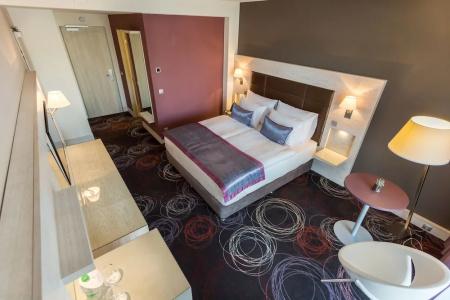 Aura Adults Only - 5