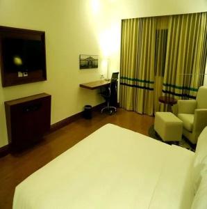 Abu Sarovar Portico,Chennai - 24