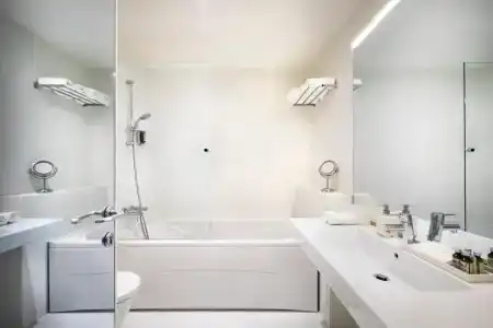 Rivalmare Boutique - 75