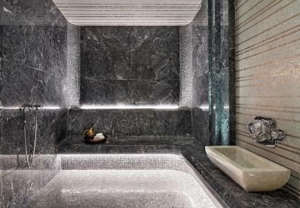 Four Seasons George v Paris - 17