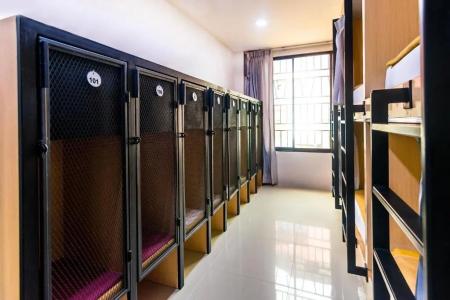 18 Coins Cafe & Hostel - 36