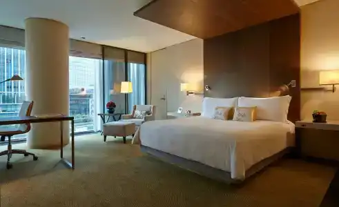 Four Seasons Tokyo at Marunouchi - 8