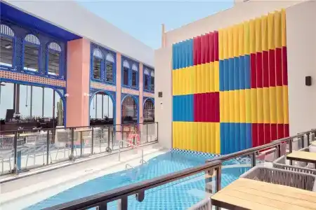DoubleTree by Hilton Old Town - 8