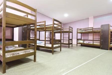 Green Hostel and Tours - 3