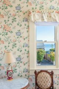 Martine Inn - 46