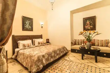 Riad Nasreen - 6