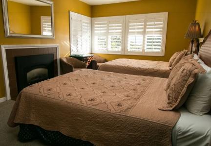 Carmel Wayfarer Inn - 61