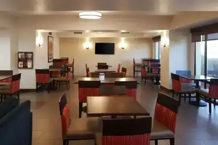 Comfort Inn I-10 West at 51st Ave - 25