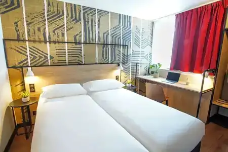Ibis Tours Centre Giraudeau - 39