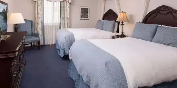 Red Coach Inn - 48
