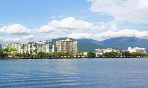 Cairns Aquarius - 26