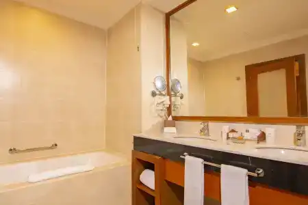 Royale Chulan - 8
