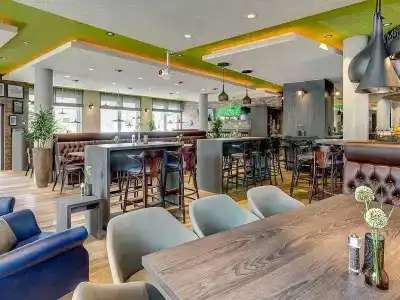 ibis Styles Tuebingen - 17