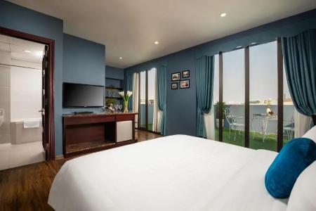 Serene Boutique & Spa - 61