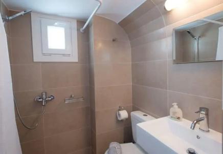Florance  & Rooms - 8