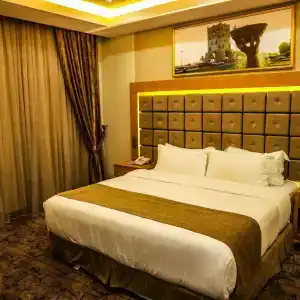 Muscat Plaza - 22