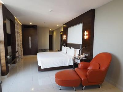 Harbour View Suites - 137
