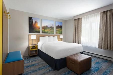 Days Inn and Suites by Wyndham Downtown-University - 48