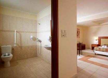 Avantis Suites - 122