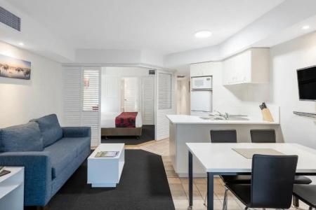 Ramada by Wyndham Golden Beach - 67