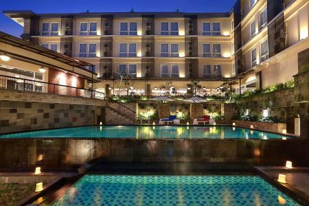 Golden Tulip Essential Denpasar - 15