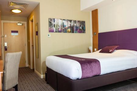 Premier Inn Dubai Investments Park - 3
