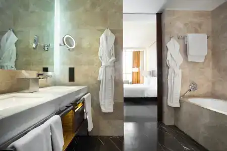 Hilton Kyiv - 80