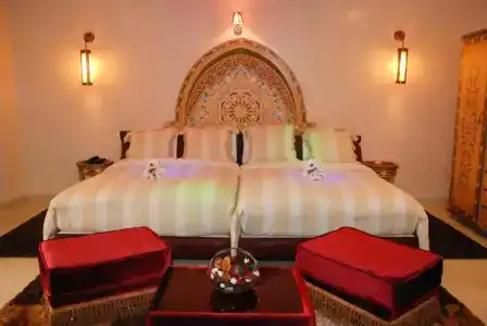 Riad Noumidya - 18