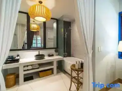 L'Azure Resort and Spa - 106