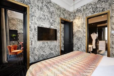 Le Pavillon de la Reine & Spa - Small Luxurys of the World - 132