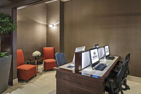 Hilton Arden West - 32