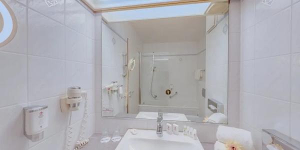 Best Western Plus ParkErding - 72