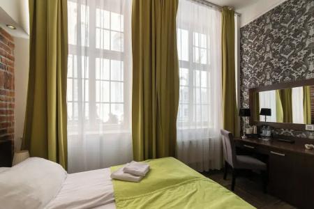 Artus - Old Town - 33