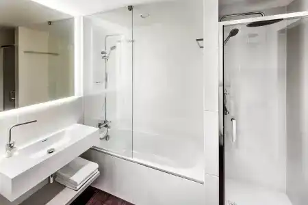 Courtyard by Marriott Prague Airport - 43