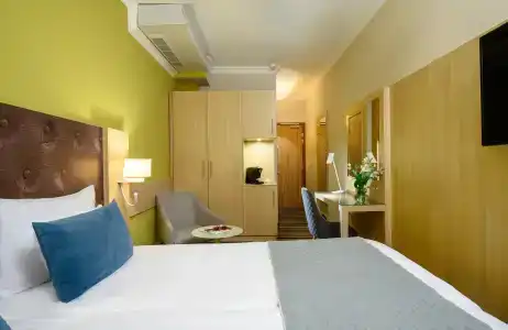 Leonardo Budapest - 2