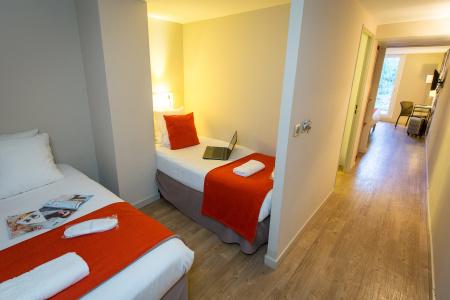 Sowells Saint Tropez - 3