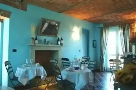 Red Wine Camere - 21