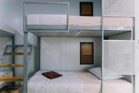 Good Dream (Khun Ying House) - 42