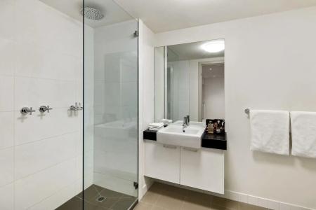 Quest Docklands - 20