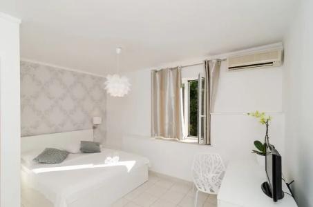 Villa Babilon - 83