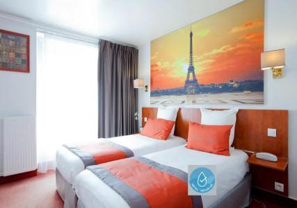 Alyss Saphir Cambronne Eiffel - 5