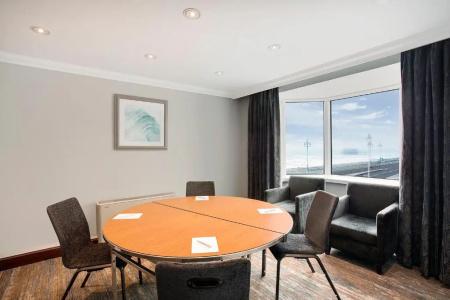 Jurys Inn Brighton Waterfront - 14