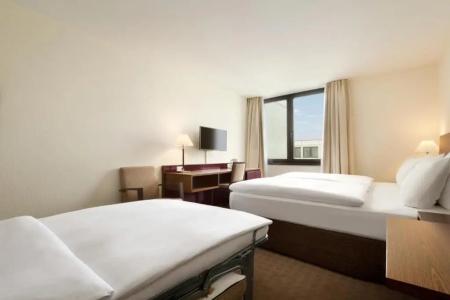 Ramada Nürnberg Parkhotel - 22